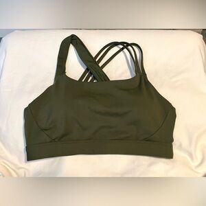 **EUC** Athleta Train Free Bra - Sports Bra - Green - Medium #659029-17
